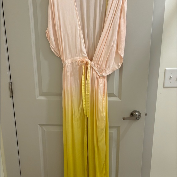 Raquel Allegra belted wrap dress. - Picture 4 of 4